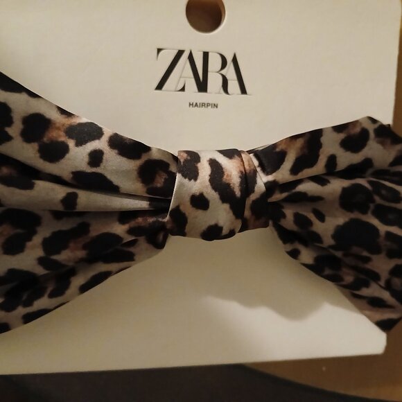 Zara Leopard Bow Satin Hairpin - Picture 2 of 6